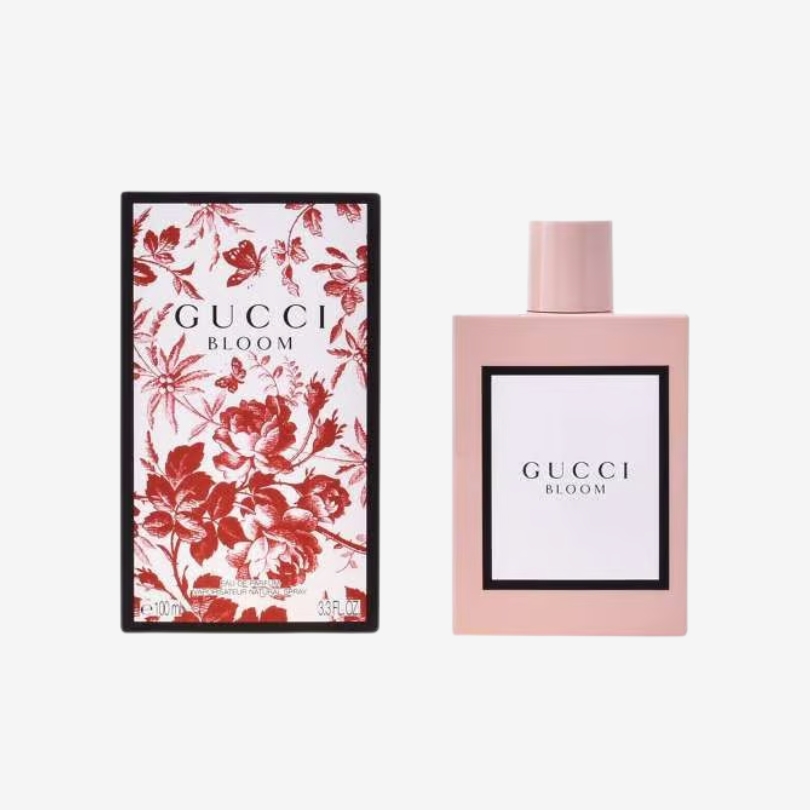 Gucci Bloom Eau de Parfum bottle in blush pink with minimalist floral design